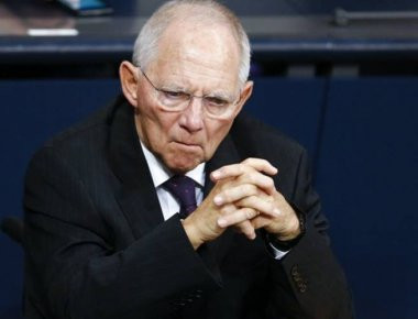 «Πυρά» Β. Σόιμπλε σε Ρ.Τ. Ερντογάν: «Θέτει σε κίνδυνο μια εταιρική σχέση αιώνων»